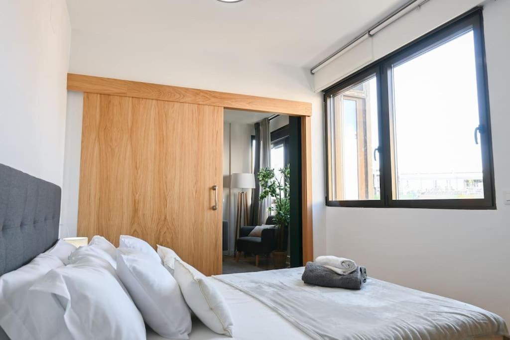 For You Rentals Apartamento Temporal Centrico De Dos Dormitorios Sil2 Madrid Esterno foto